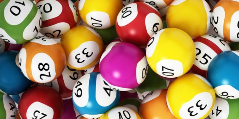 Người chơi chọn thời điểm thích hợp để quay slot